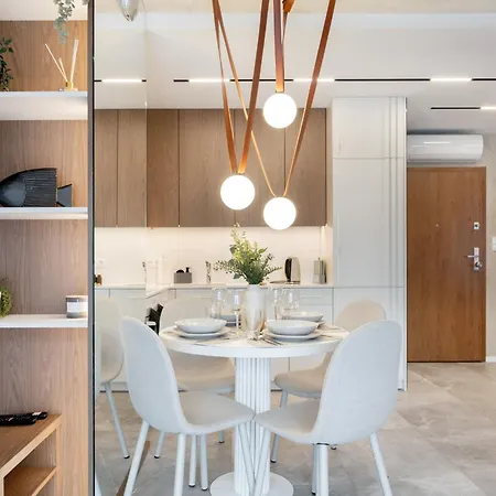 Hajmat Deluxe By Aparo - Nowoczesny Apartament, Bezplatny Parking, Klimatyzacja, Taras, Dolina Trzech Stawow, Muchowiec, Centrum Katowic, Plac Zabaw, Przyjazny Zwierzetom